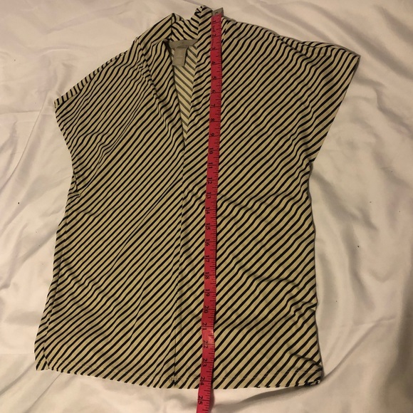 H&M blouse - Picture 11 of 12